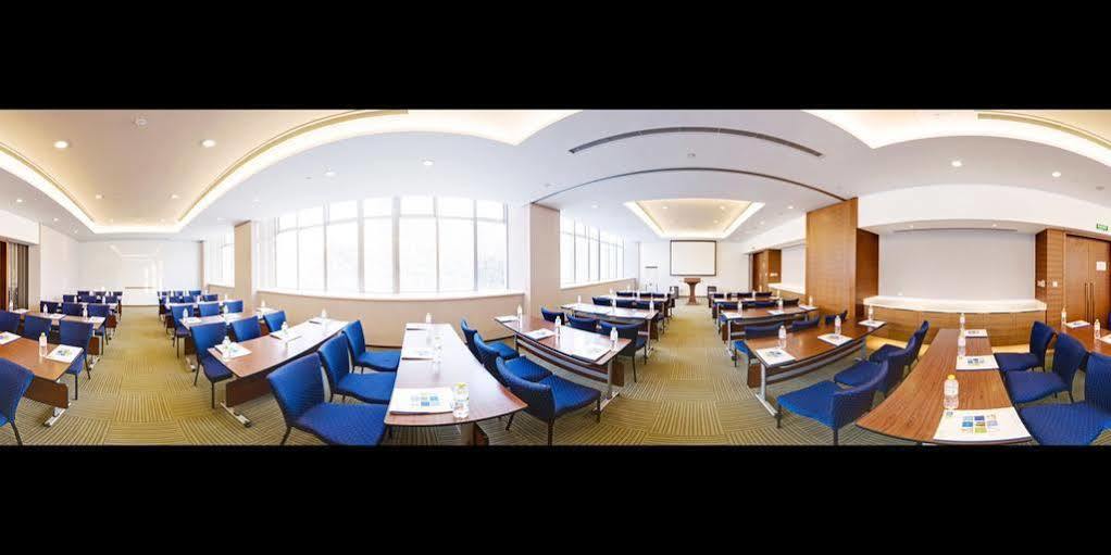 Holiday Inn Express Shanghai Jinsha By Ihg Exterior foto
